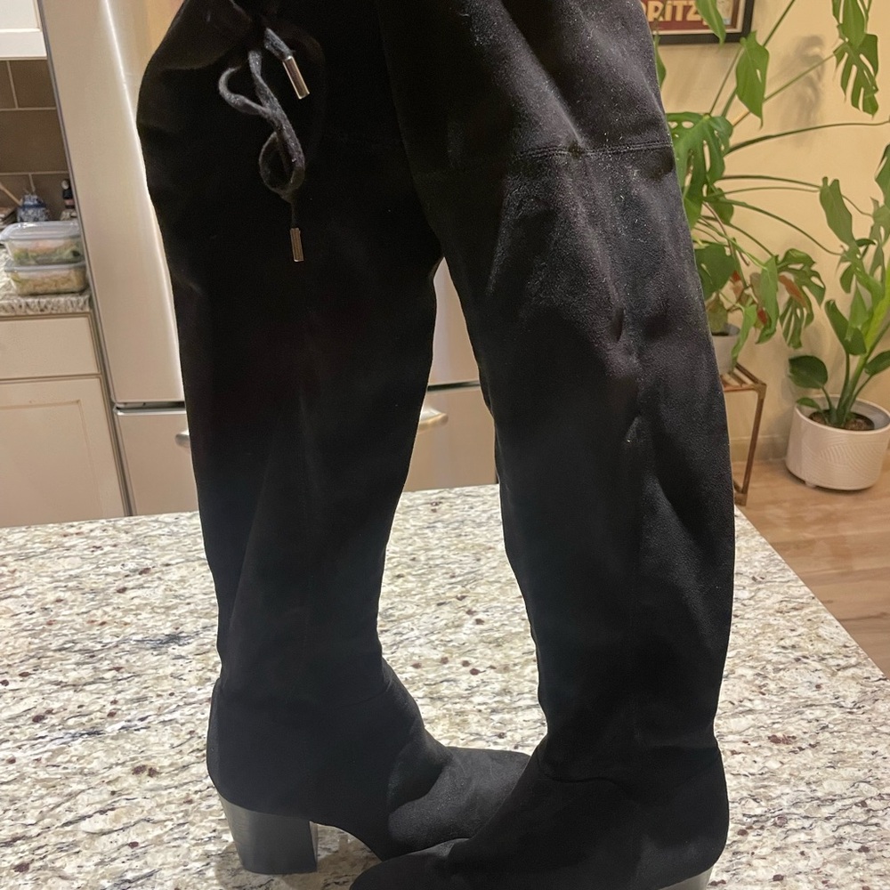 Barely Worn Marc Fisher Women's Black Knee-High Boots